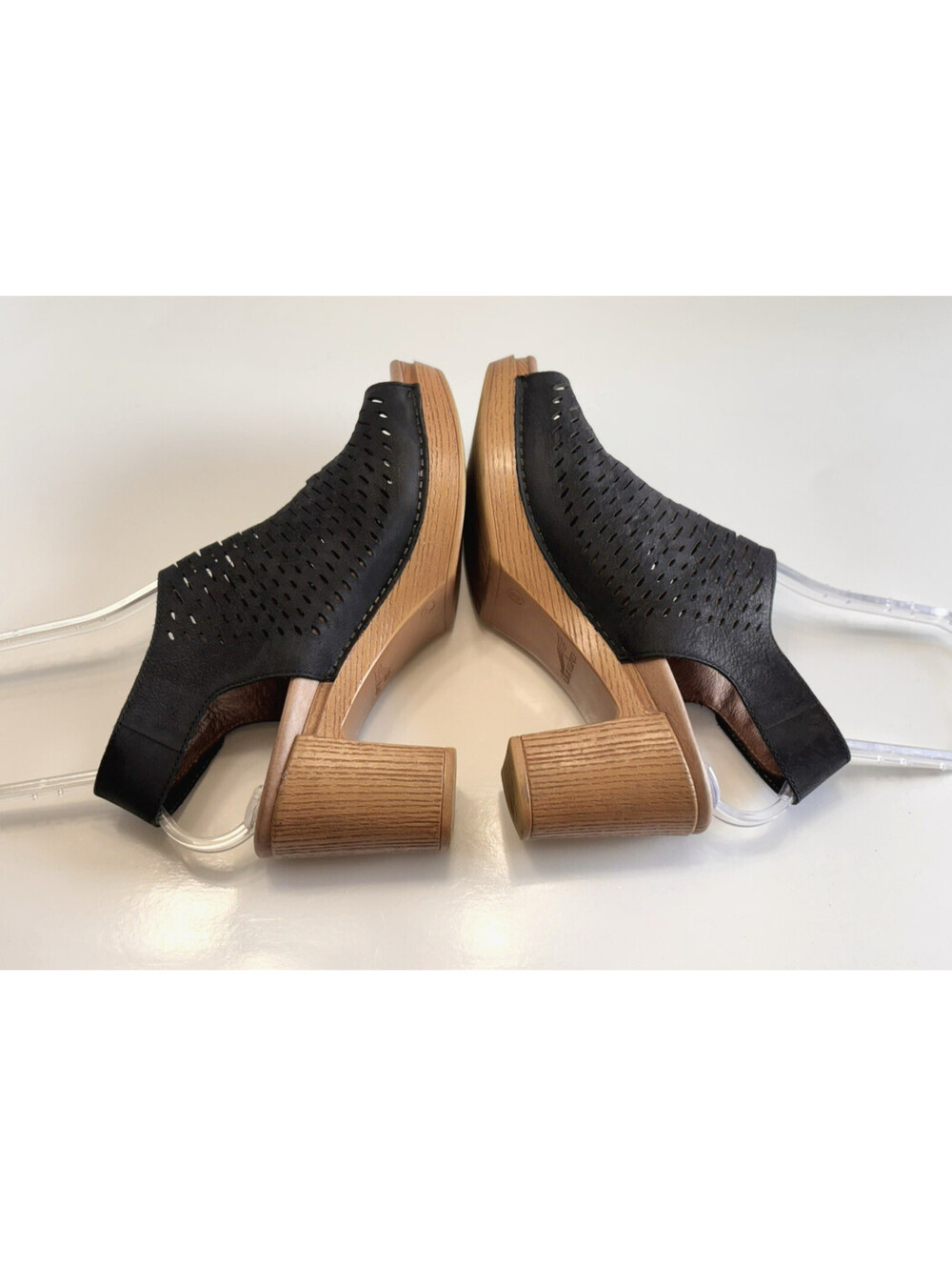 Dansko Danae Milled Nubuck Black Leather Women's Size 9.5 Heel Sandals Slingback - Picture 6 of 13
